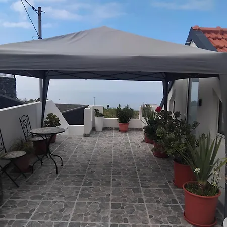 Mm House Bicas